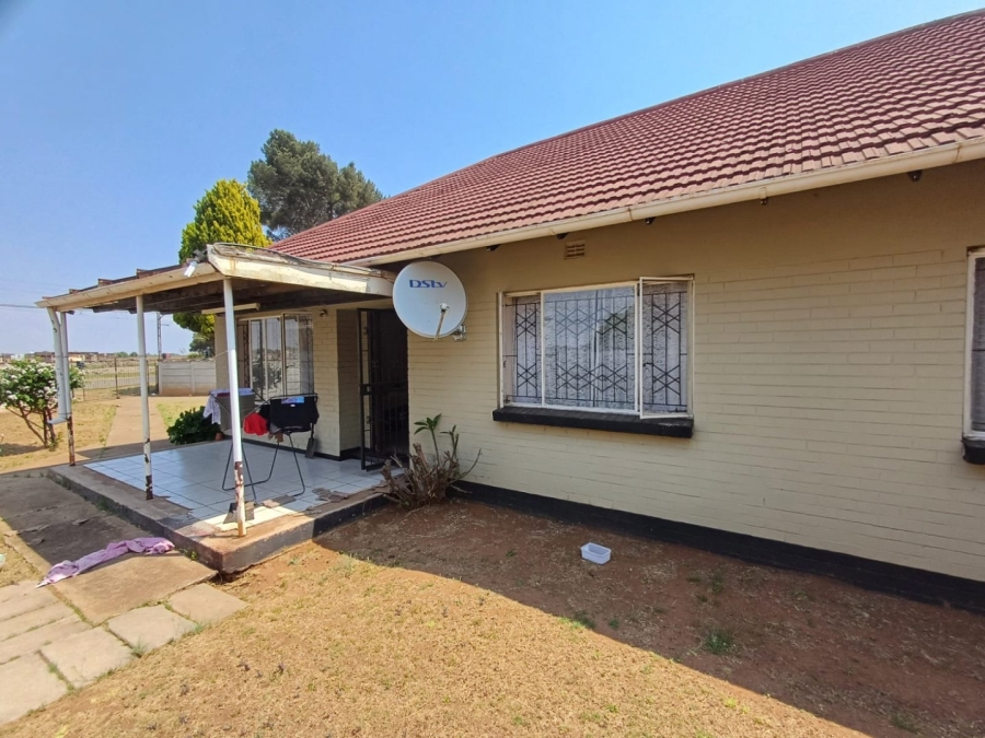 3 Bedroom Property for Sale in Stilfontein Ext 4 North West